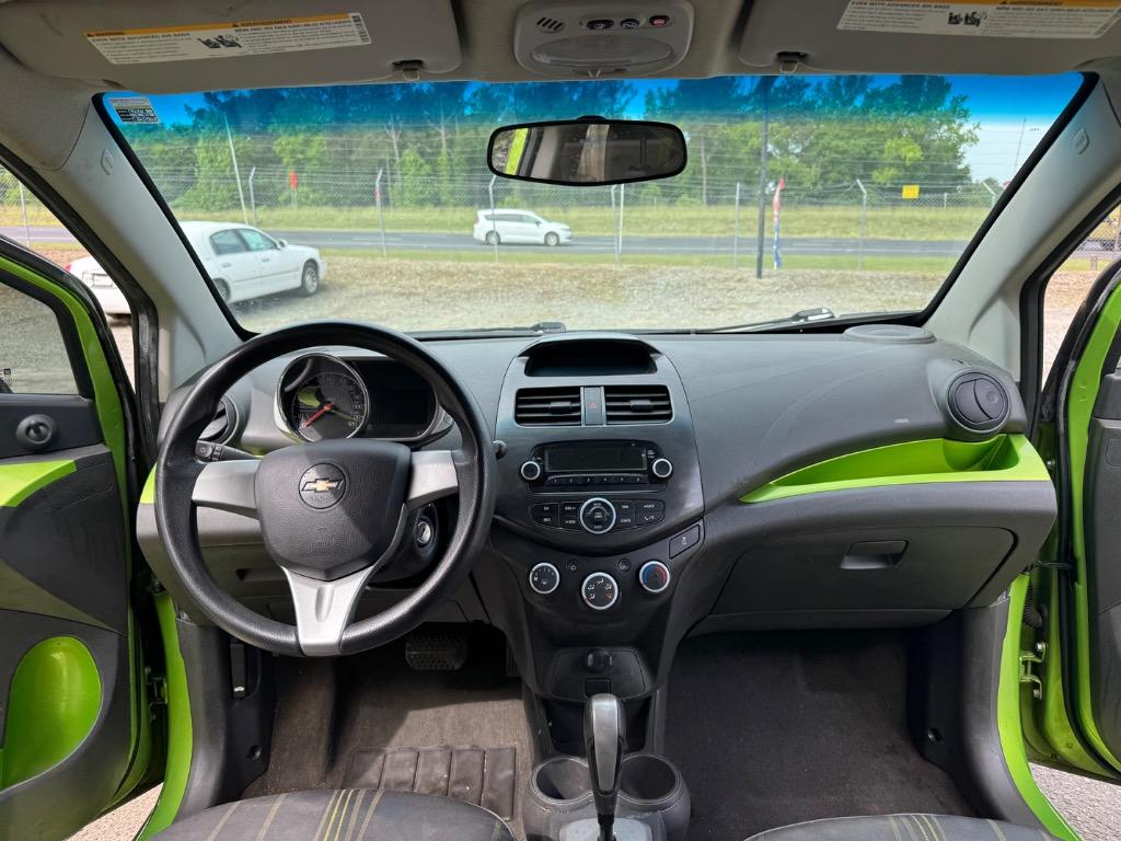 2015 Chevrolet Spark LS - Photo 9